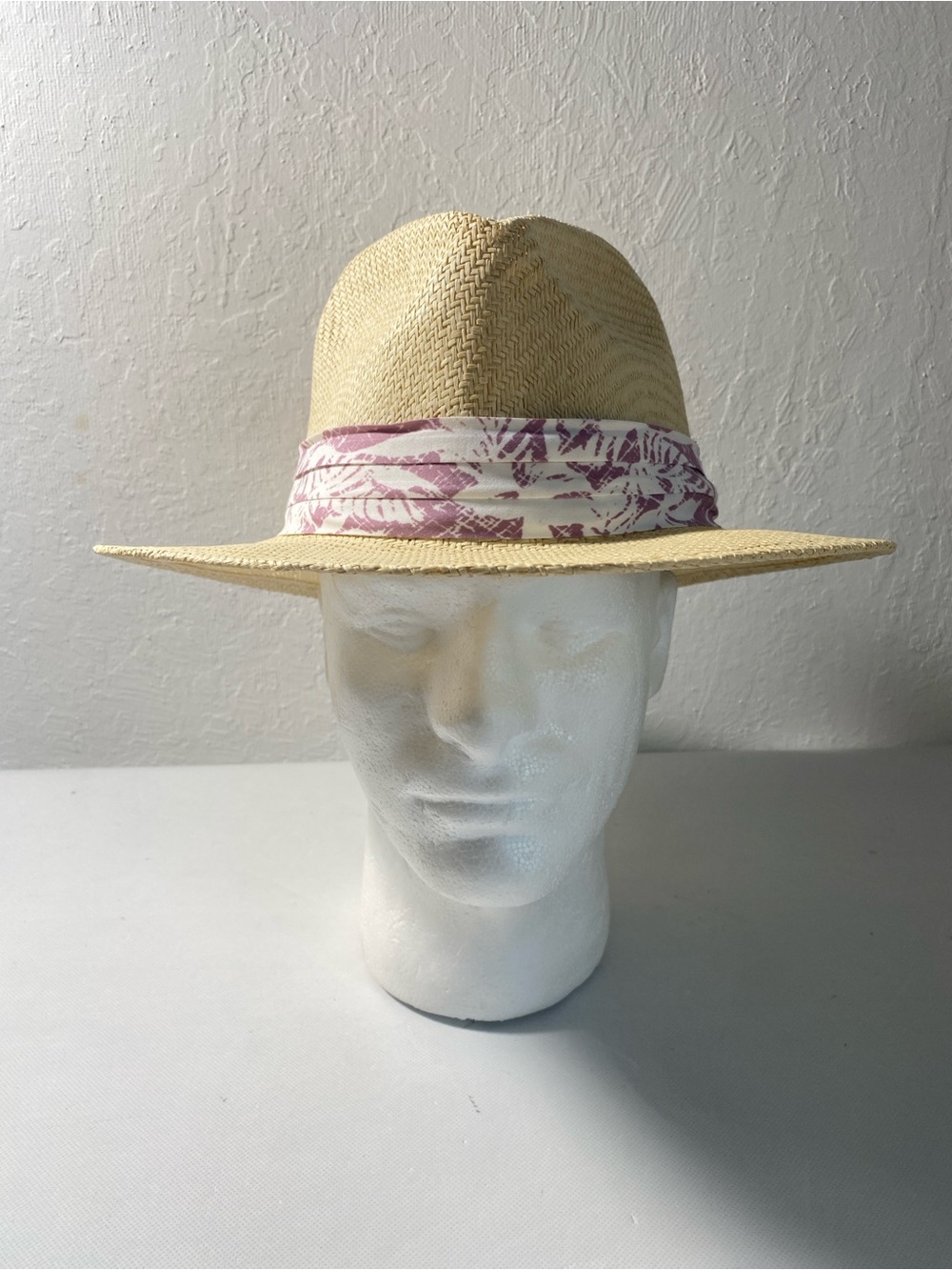 NEW with Tags Cremieux Blue Label Straw Purple Band with Logo Hat